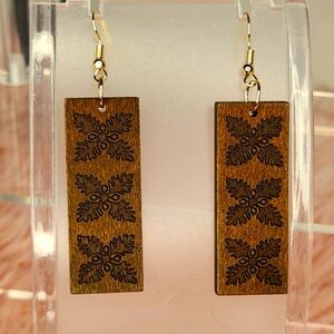 Elegant  Wooden Earrings!  (R92)